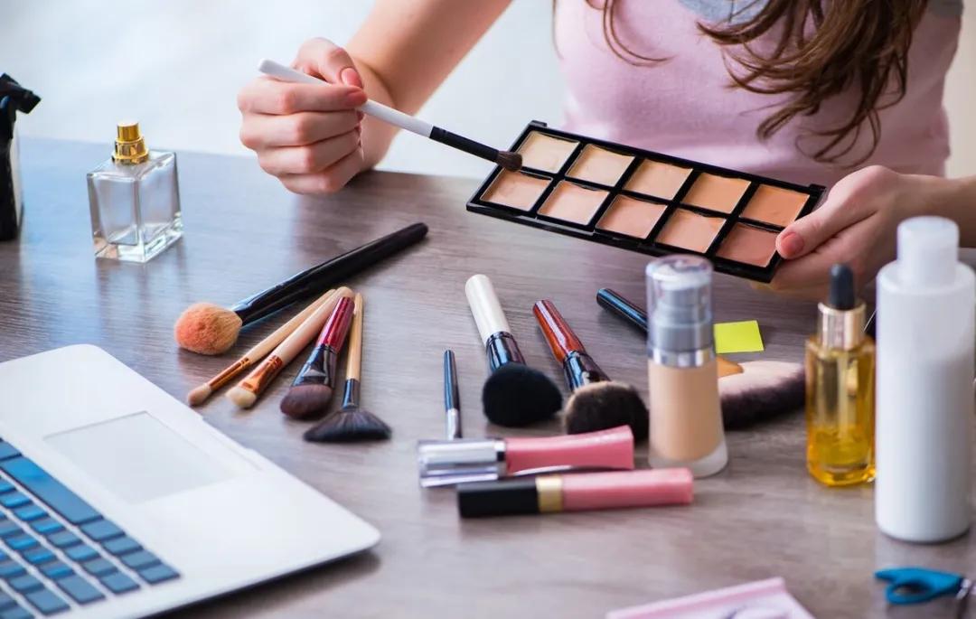 高瓴红杉京东都在下注的美妆赛道，能否跑出中国版“欧莱雅”？