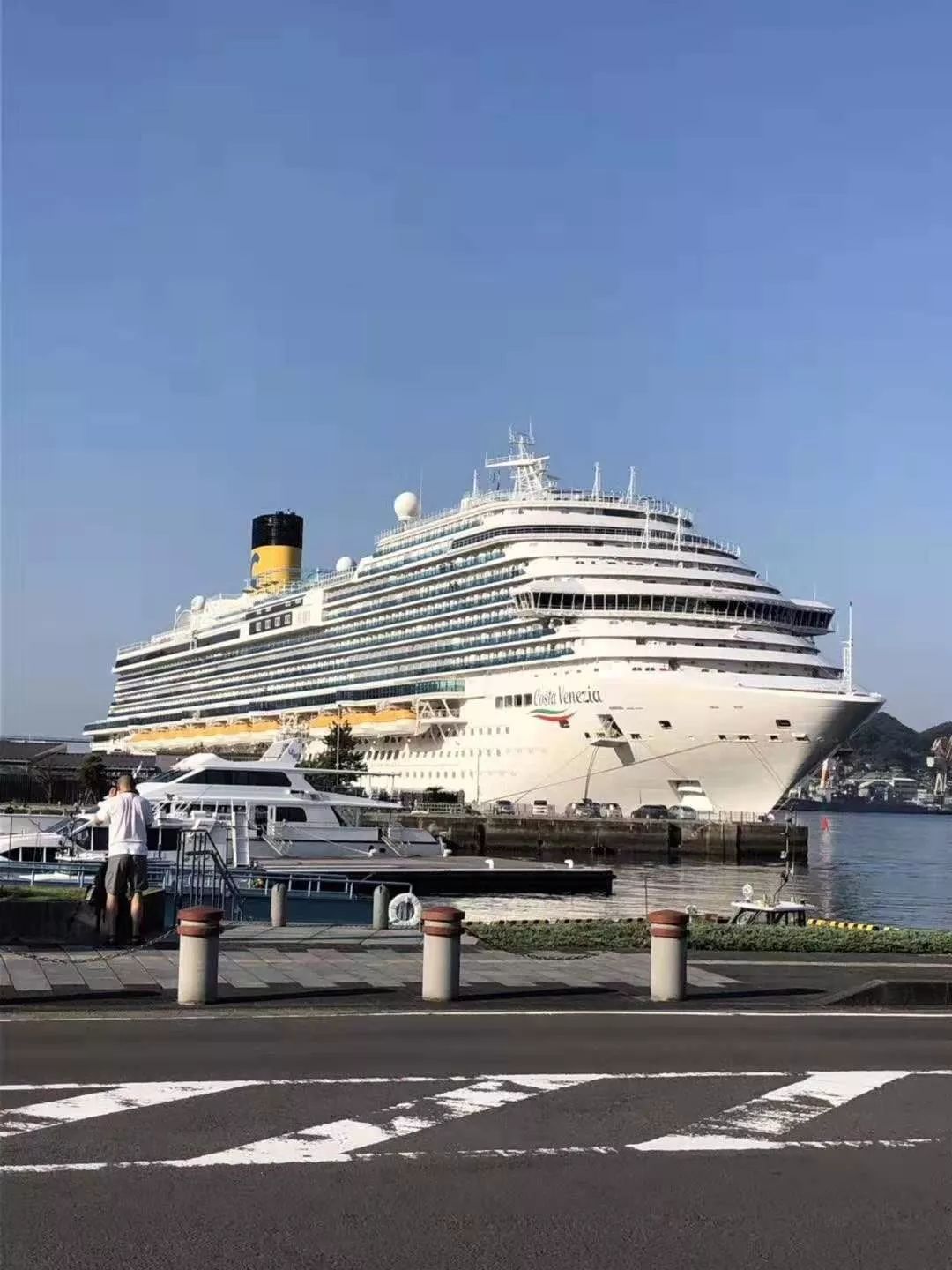 如何找到月薪26万包吃包住的工作,月薪5000包吃包住的工作