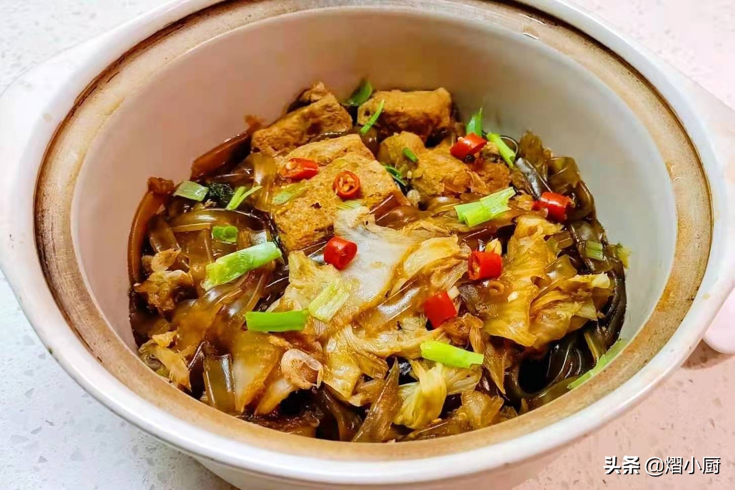 白菜宽粉炖豆腐,白菜豆腐宽粉家常做法