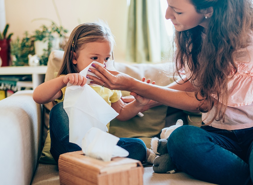 夏天宝宝流鼻涕开空调不流了,一岁宝宝夏天流鼻涕咳嗽简单方法