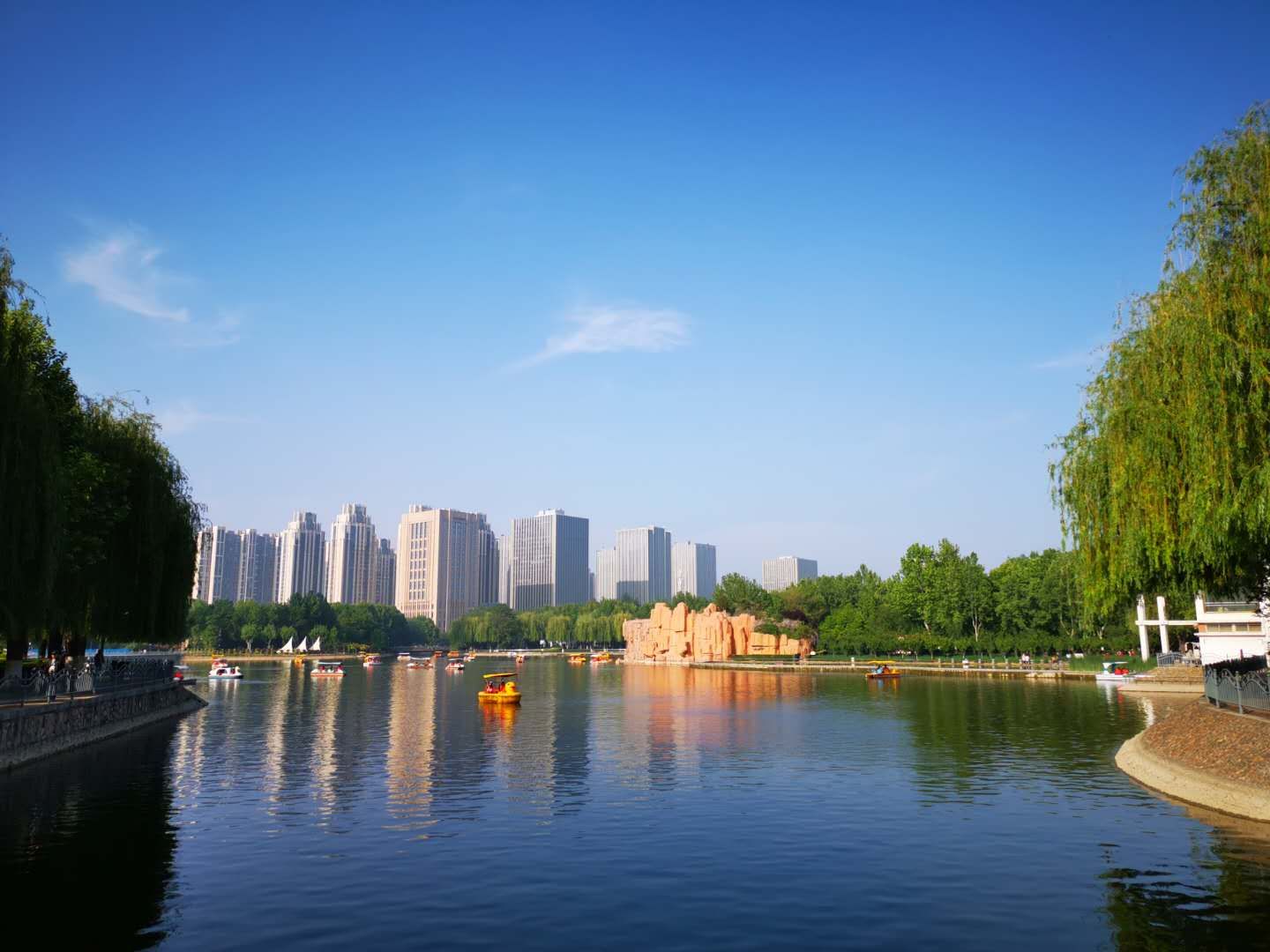 石家庄有哪些免费玩的地方—世纪公园