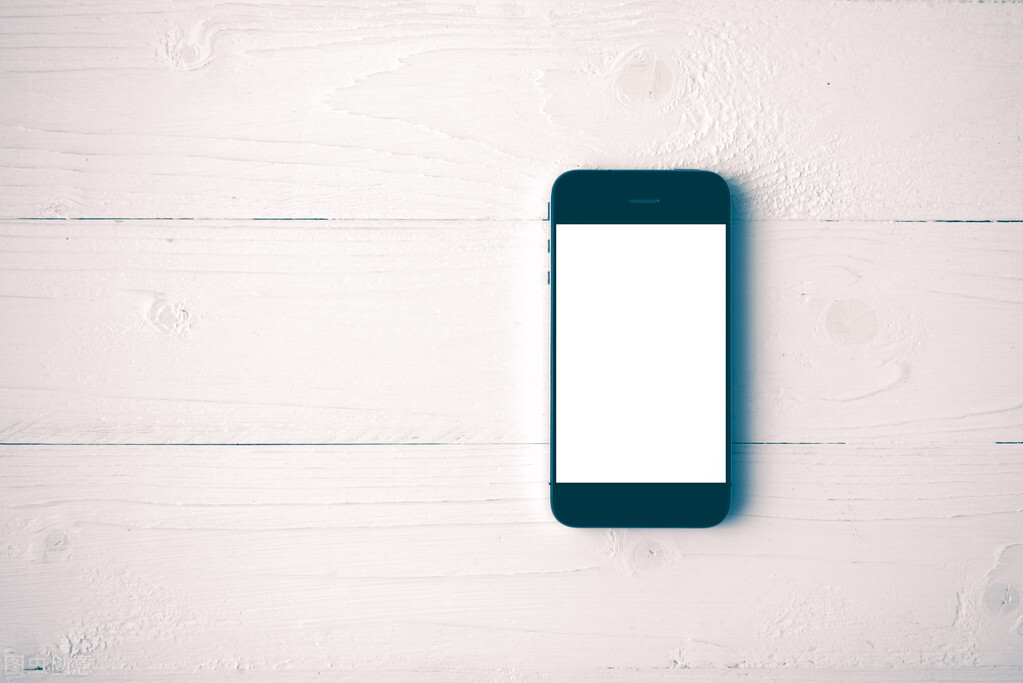 路由器首次使用手机怎么设置,路由器怎么安装和登录