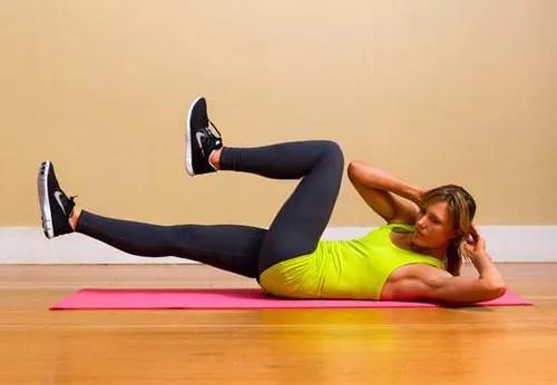 减肥成功后如何改善皮松的问题,减肥过程中怎么防止皮松弛