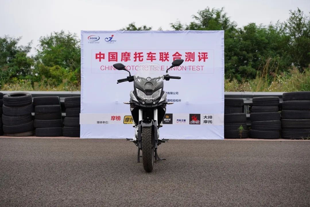 新大洲本田cbf190x长途摩旅,新大洲本田cbf190r对比豪爵nk150
