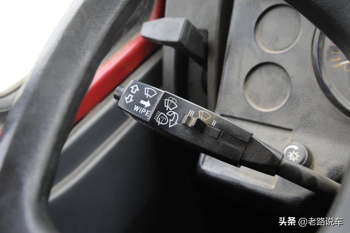 打造钢铁军队铸就时代楷模,重庆曾经有过的超跑神车