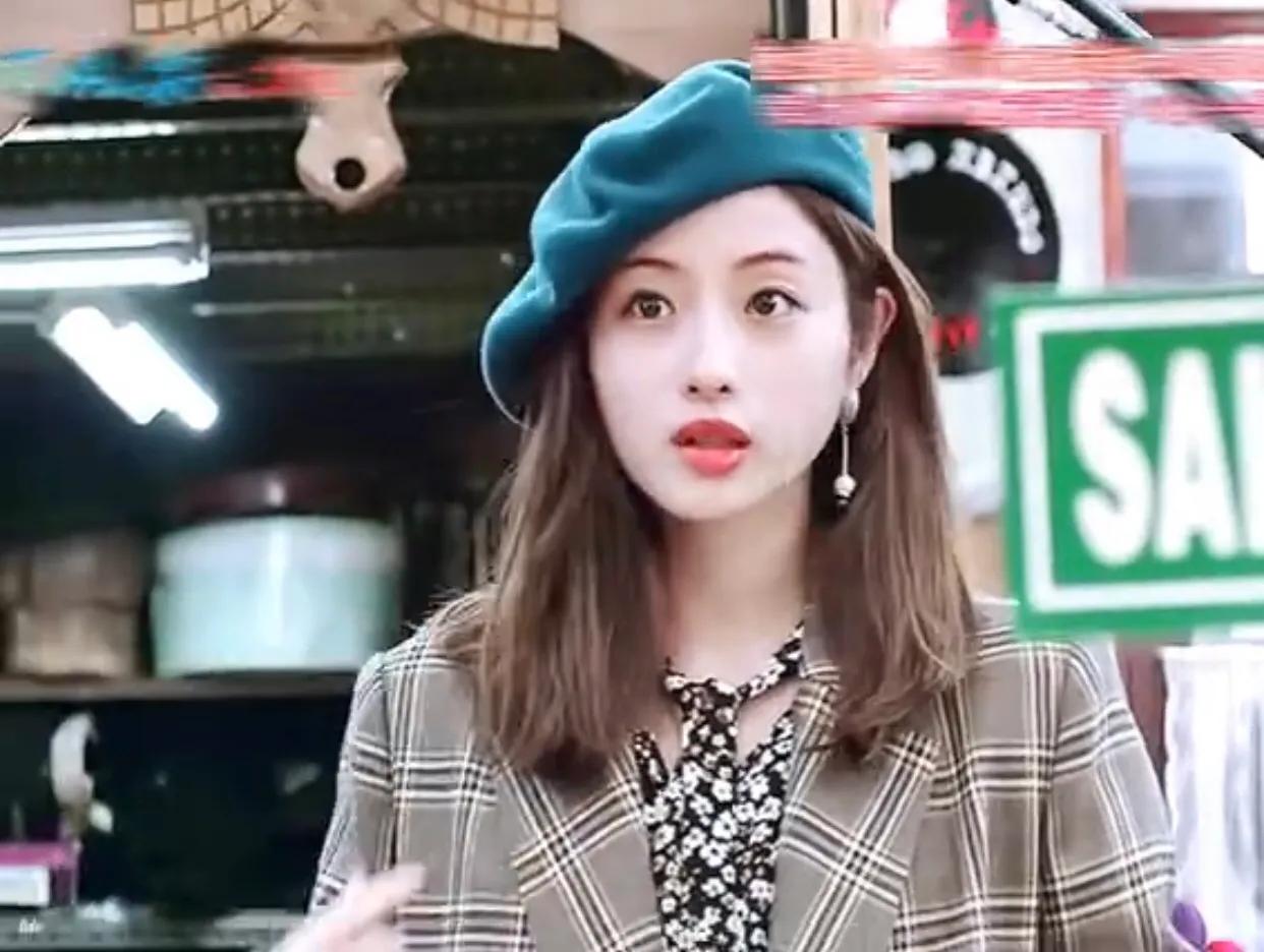 石原里美同款藏青色贝雷帽,石原里美樱桃红贝雷帽穿搭