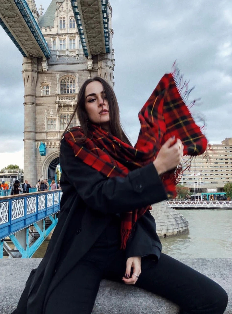 秋冬围巾这样戴就很简单实用了,冬季围巾简单又好看的系法