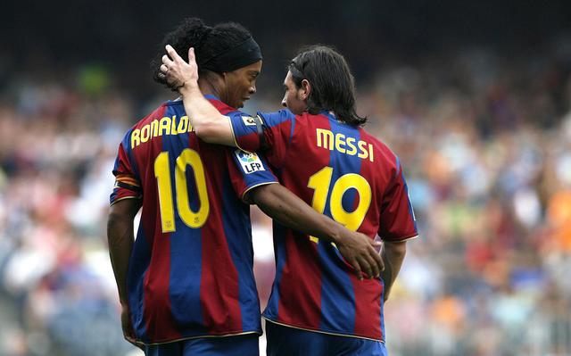 梅西和大罗你会选择谁,梅西和小罗的过人到底谁更强