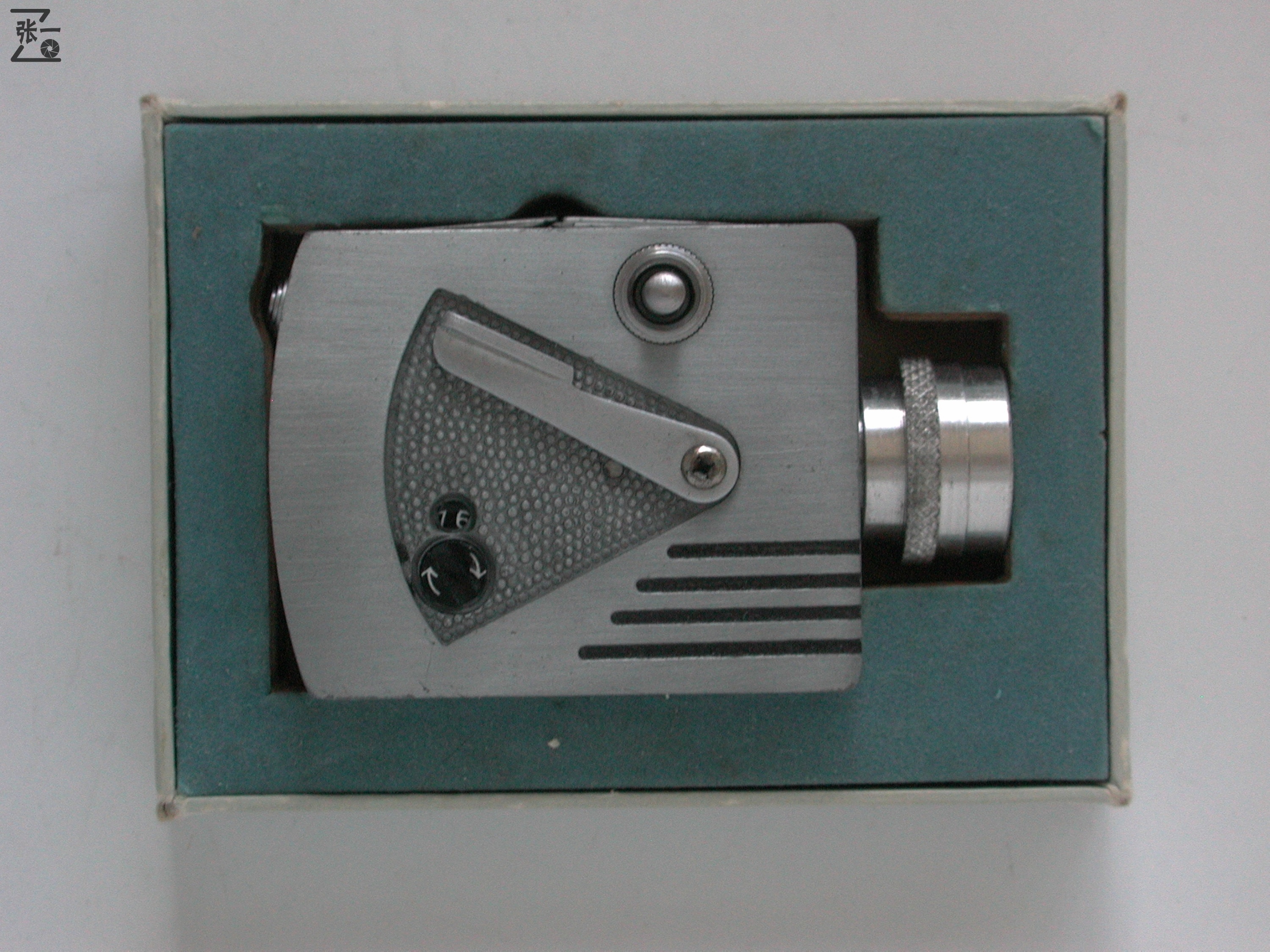 UniversalMinute16微型照相机!美国制造