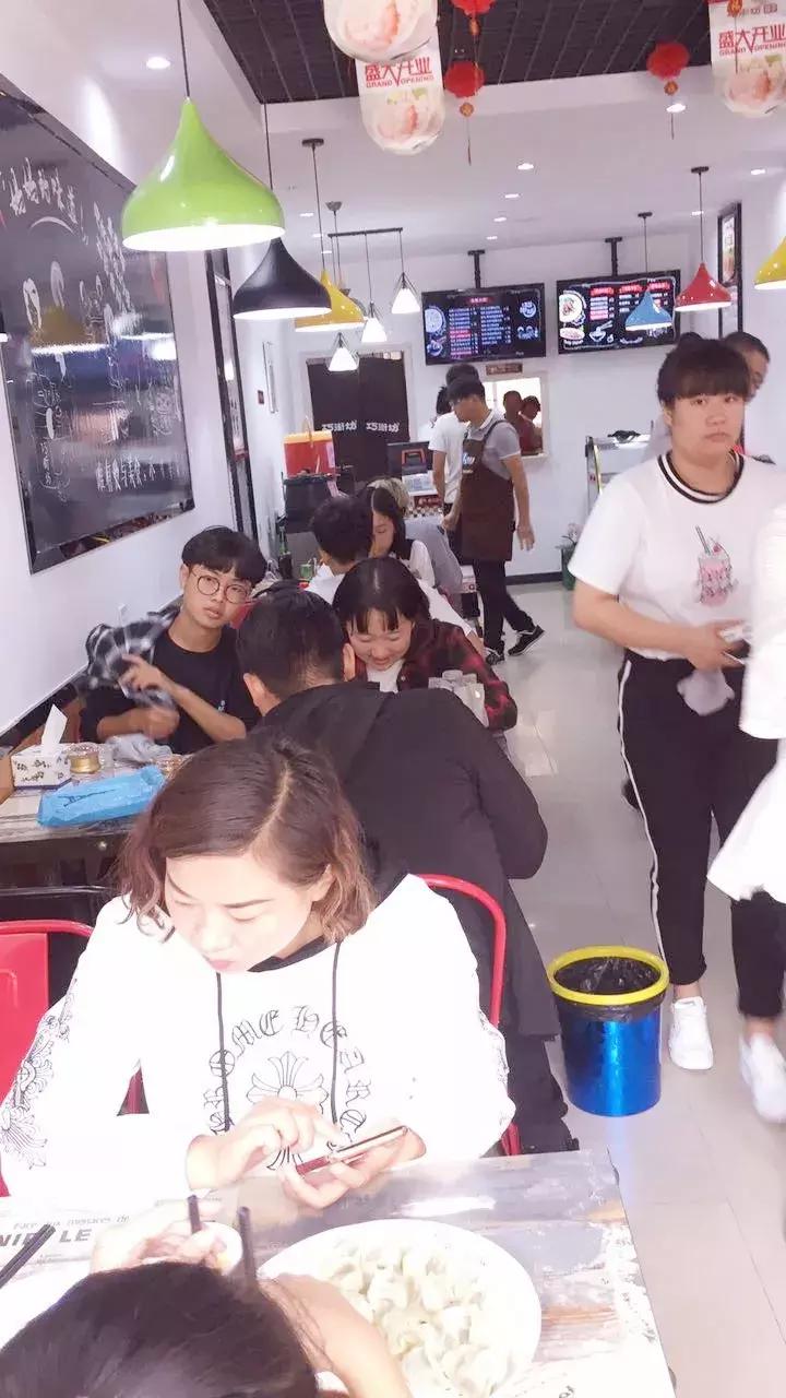 街坊饺子店经营模式,水饺店经营经验分享