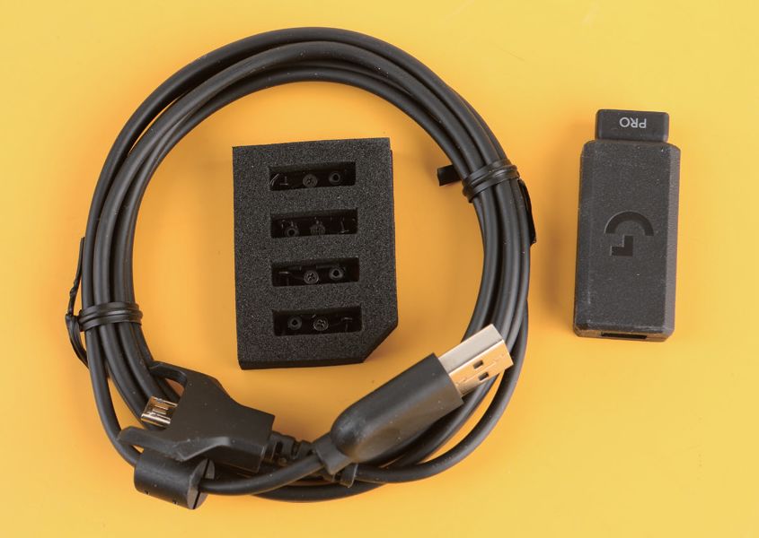 一张一弛！罗技G502Hero游戏鼠标罗技GProwireless游戏鼠标