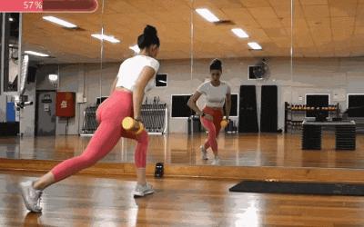 怎么提臀让臀部变圆变翘站着练,臀部训练提高臀线让臀翘起来