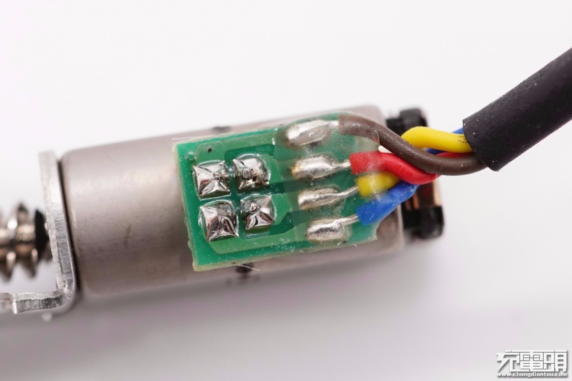 小米20w智能无线追踪式充电器缺点,小米智能追踪式无线充20w拆解