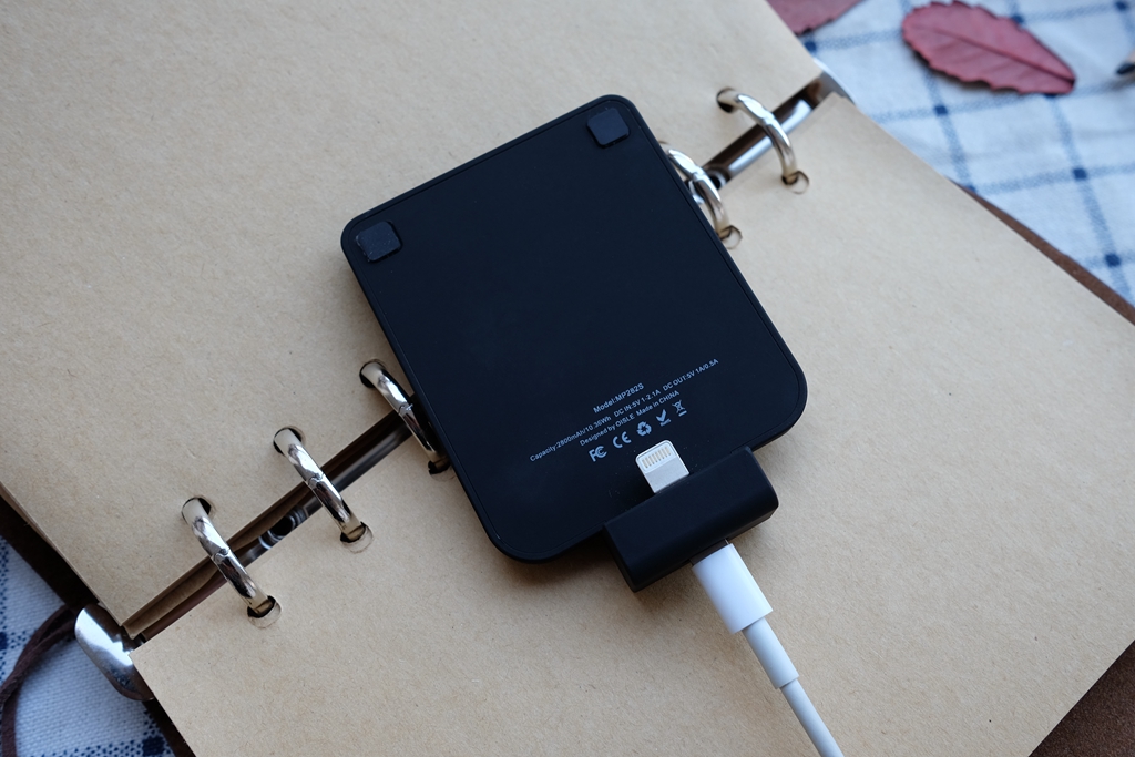 杜蕾斯超薄充电宝,一款充电宝到底有多好看