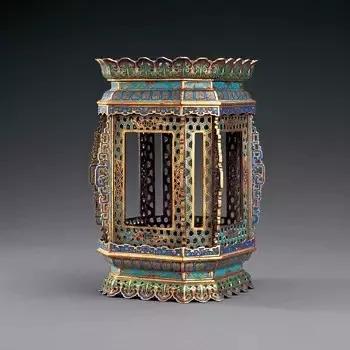 宫灯，流影中的精致时光