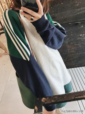 今年必火的3款卫衣时髦极了,今年最流行的中款卫衣