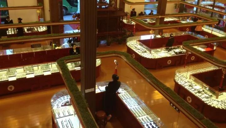 200万缅币捡漏手镯,翡翠手镯捡漏缅甸