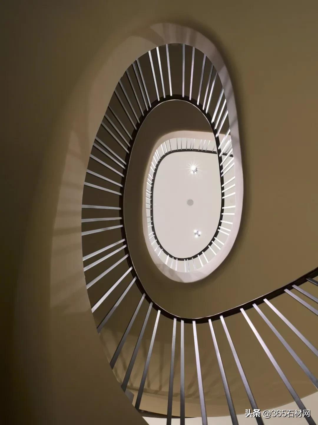 全球18家奢侈品店的大理石楼梯踏步欣赏，美哭了