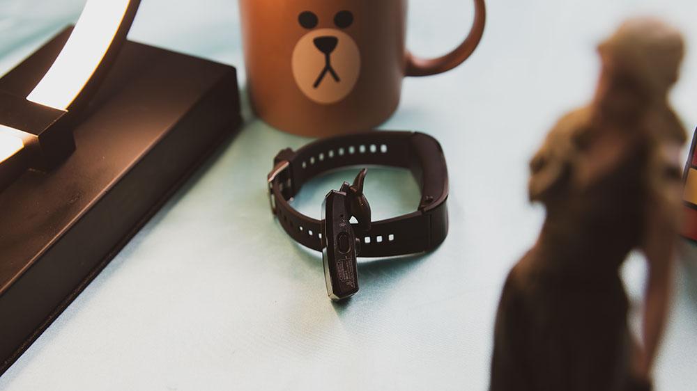 华为手环b5好吗,华为手环b5优点