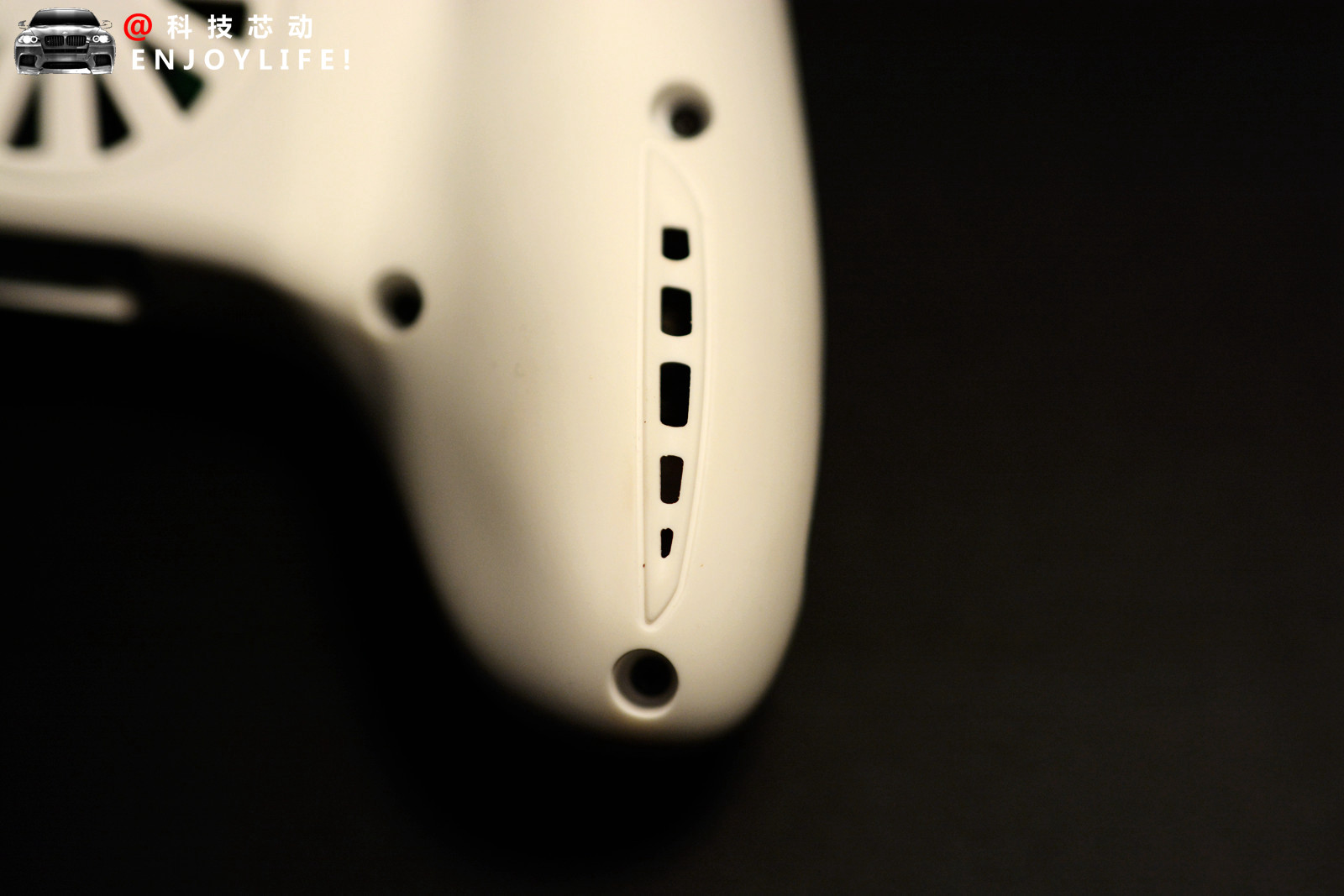 性价比最高的游戏手柄测评,游戏手柄推荐莱仕达