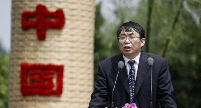 聂卫平喝绝版茅台,聂卫平的孤品茅台世界杯