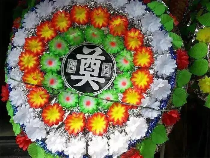 那些年我们笑的撕心裂肺,那些年我们开怀大笑