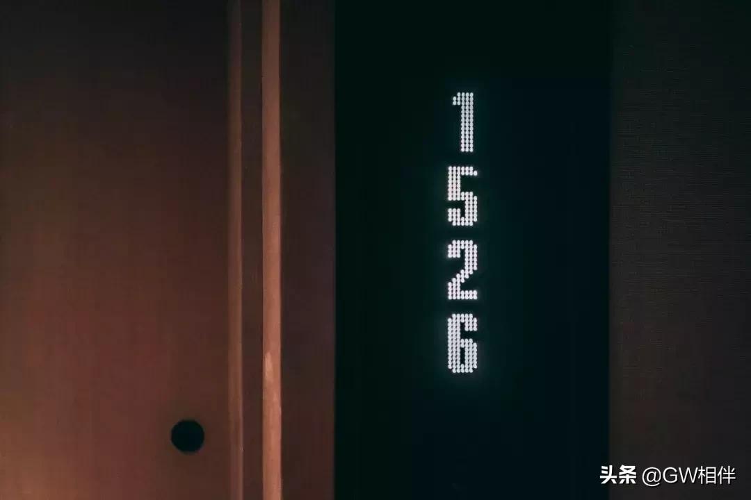 上海世茂深坑酒店建造过程,上海深坑酒店世界建筑奇迹