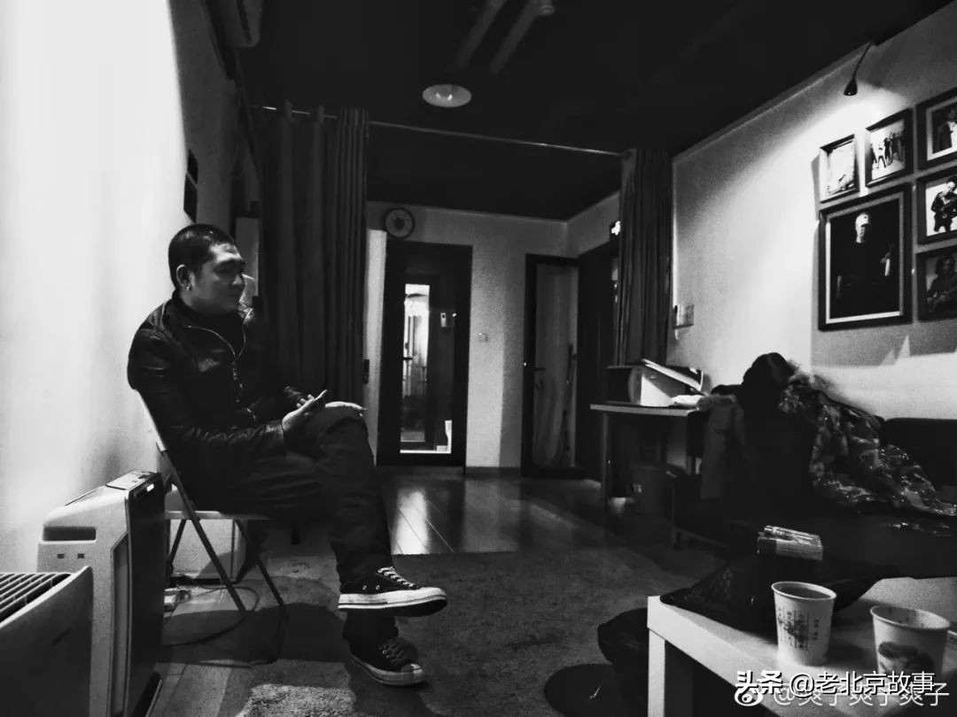 北京男的多少岁能办灵活就业,北京哪个大学男生最多