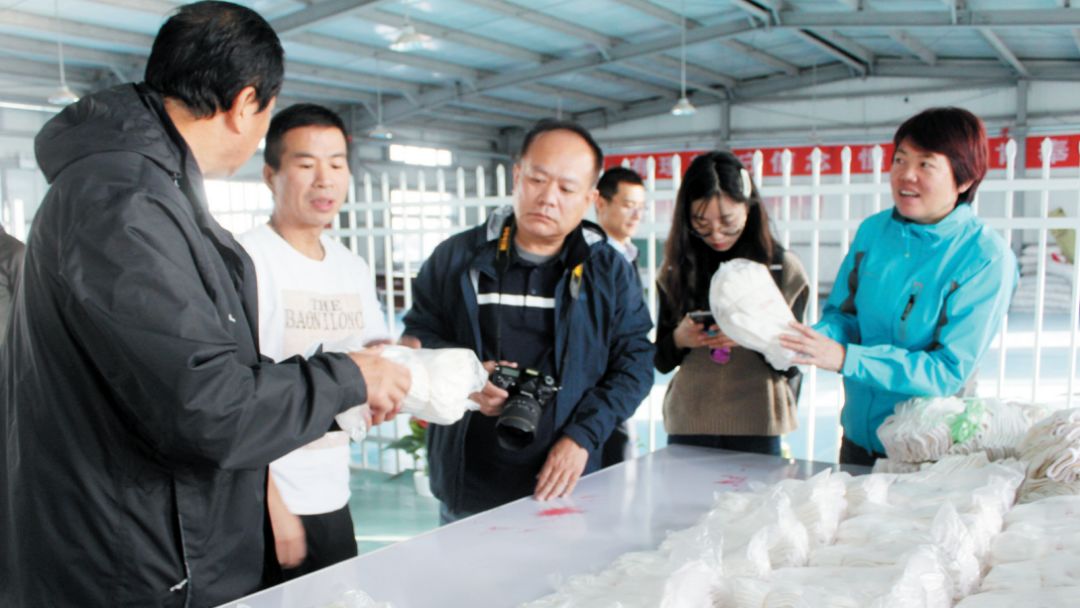 南航让带多少护肤品,南航飞和田航线