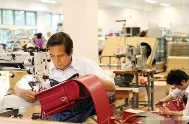 日本小学生几千块钱的书包,日本小学生书包400多块