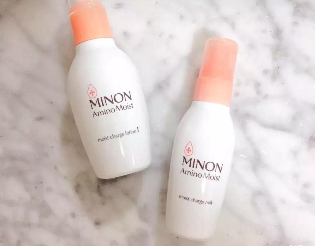 适合所有肤质的水乳国货,适合油性皮肤的水乳套装国货