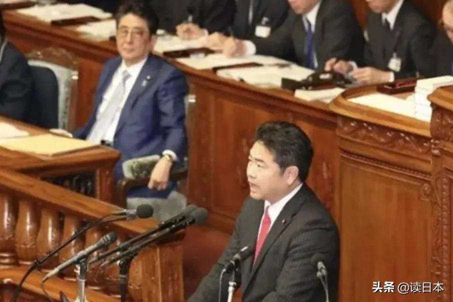 担心风俗店因疫情关门日本议员连夜赶去歌舞伎町消遣，结果凉凉了