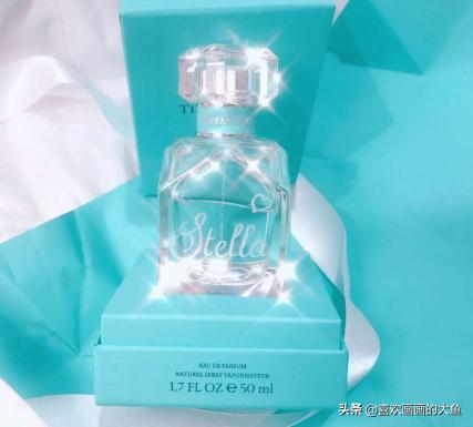 巴宝莉风格女士香水50毫升新款,适合学生党的巴宝莉香水