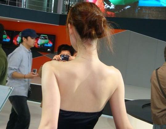 脸色暗沉发黄长痘如何调理,长痘皮肤粗糙暗沉出油怎么改善