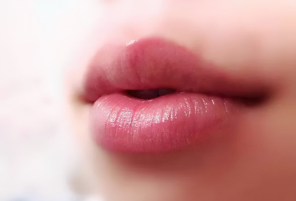口红超火爆十大品牌,口红高颜值推荐大牌