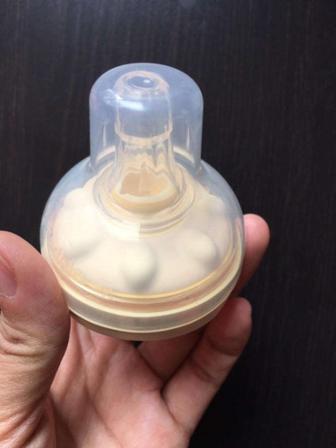 老婆生完娃乳房胀痛,老婆生第三胎反应很厉害怎么办