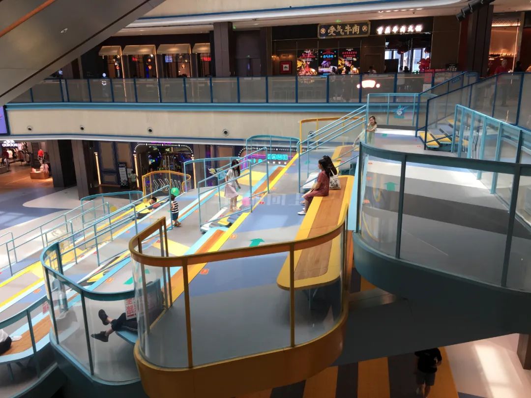 暴走重庆成都,重庆三大核心商圈