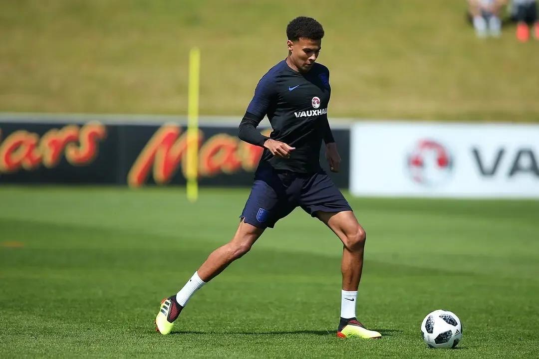 球星怎么练腿,球星腿部肌肉