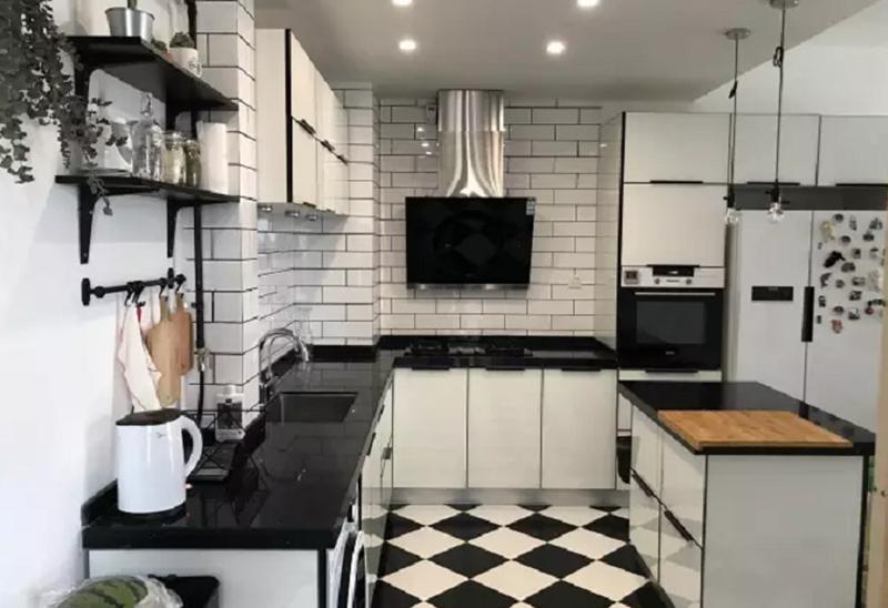 顶吸油烟机与侧吸油烟机哪个好,侧顶吸油烟机和顶吸油烟机哪个好