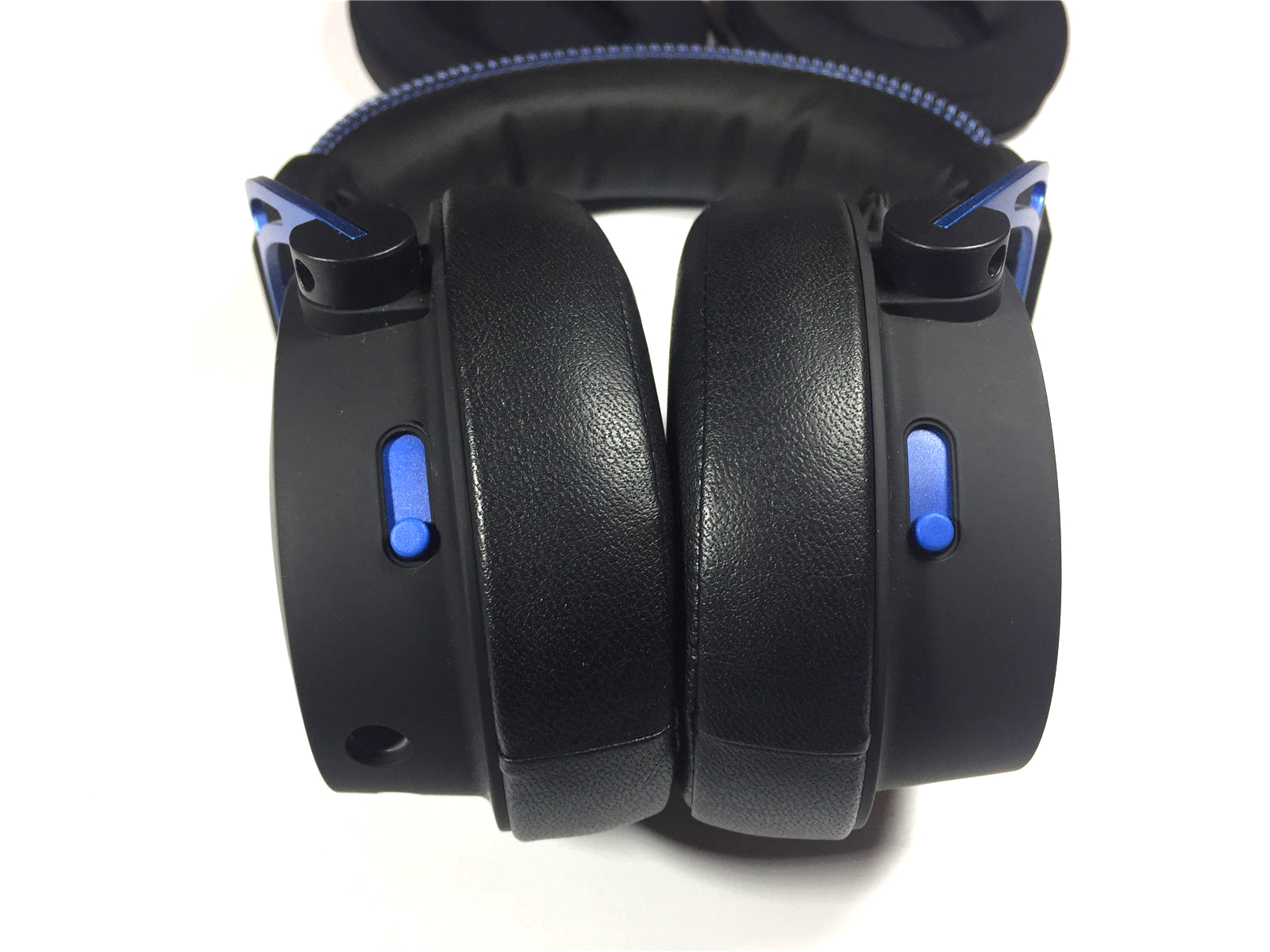 hyperxcloudalphas耳机,hyperx阿尔法加强版游戏耳机