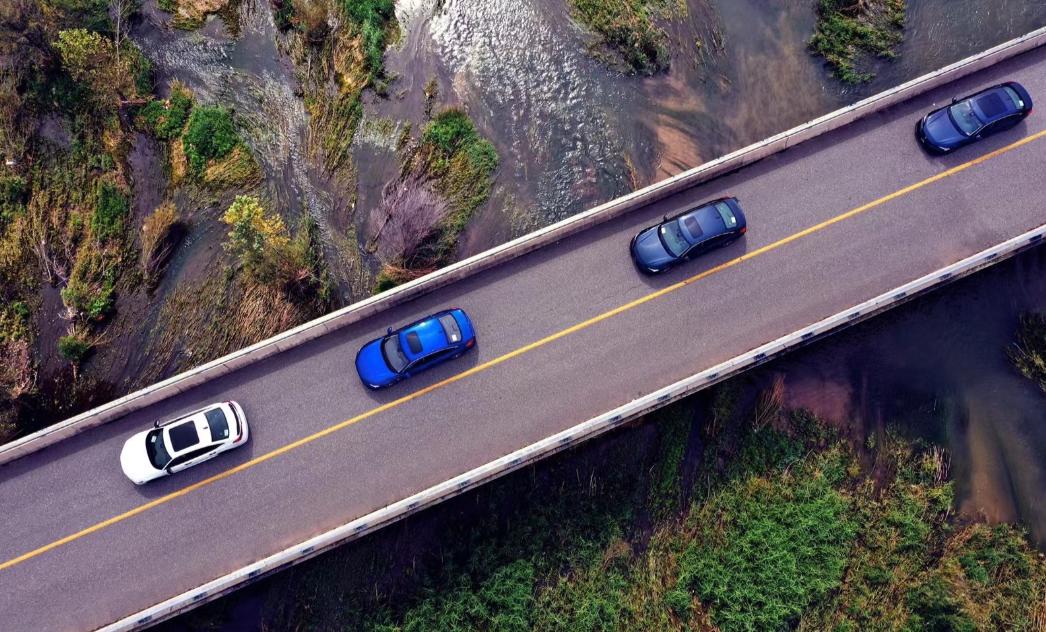 3-4万低配十代思域,十二代思域激进款