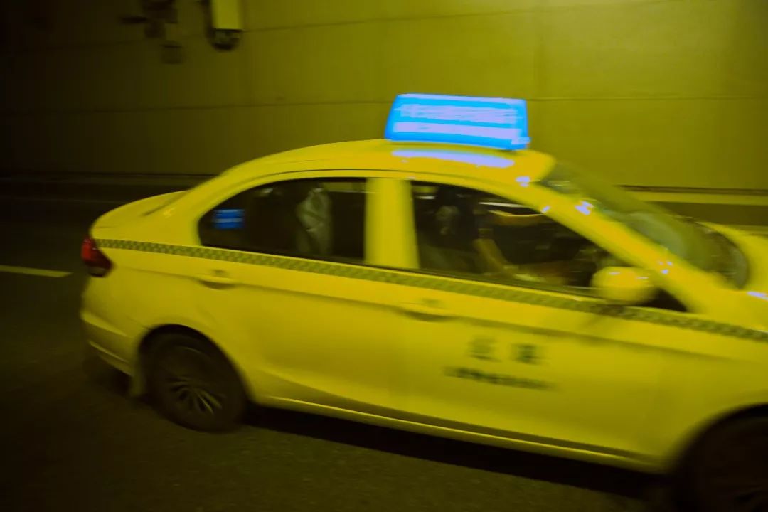 重庆最牛出租车司机带你体验,重庆出租车司机才是最牛导航