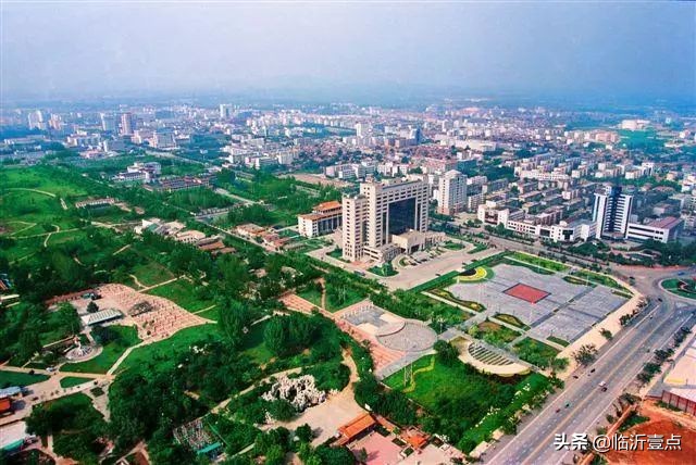 山东临沂房价算几线城市,山东十六城市工资与房价对比