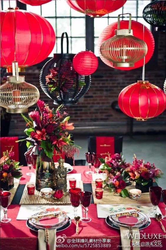 元宵节的特色活动有挂花灯吗,元宵节看灯笼的习俗是怎么来的