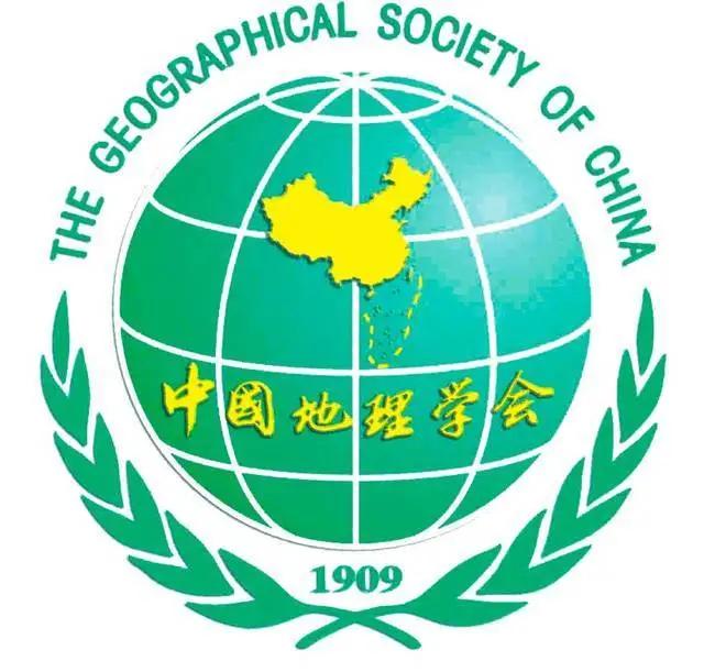 哈佛校长带娃去一个陌生地方,哈佛女校长带孩子去不同的地方