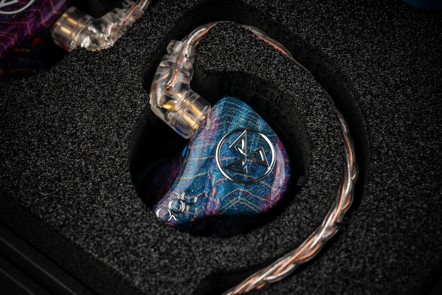 名为“魔”圈，却依然一本正经，qdcDmagic听感简析