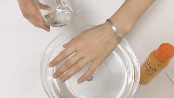 王一博、肖战都在用的防晒喷雾，真的好用吗？