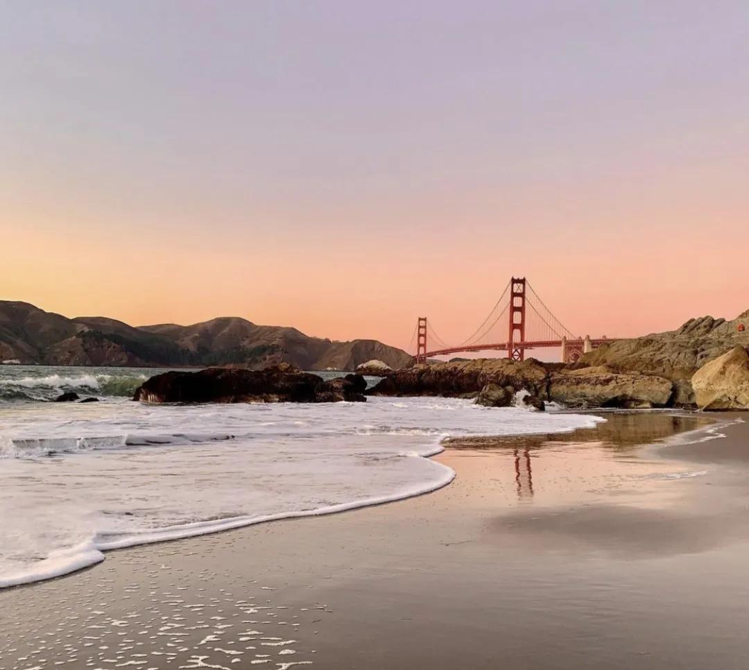 夏天必去的10个海滩,不爱夏天爱游泳