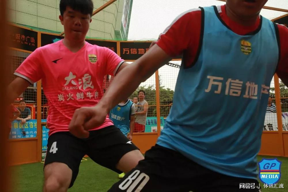 苏宁易购3v3铁笼足球赛郑州站,这就是灌篮铁笼赛3v3