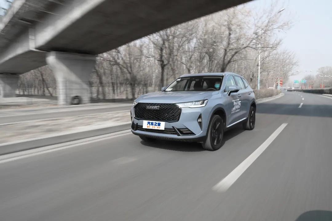 哈弗h63代2.0t最低配多少钱,哈弗h6三代2.0t与长安cs75plus2.0